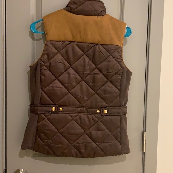 Quilted Brown Vest - Picture 2 of 2
